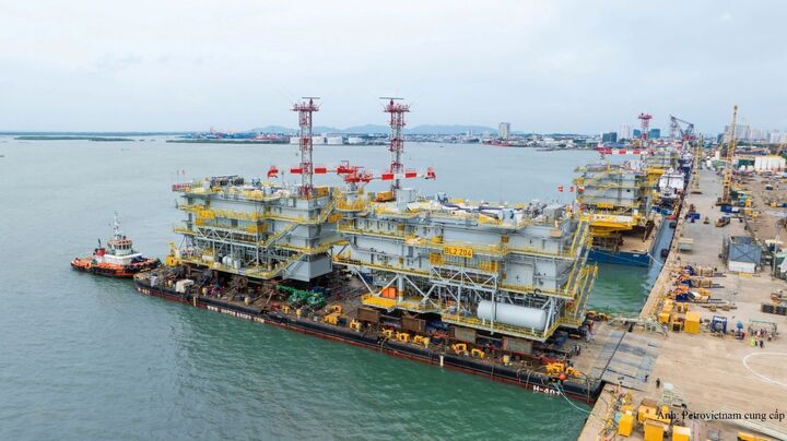 Bốn trạm biến áp của Dự án Baltica 2 trên bãi chế tạo của PTSC M&C - Ảnh: Petrovietnam cung cấp