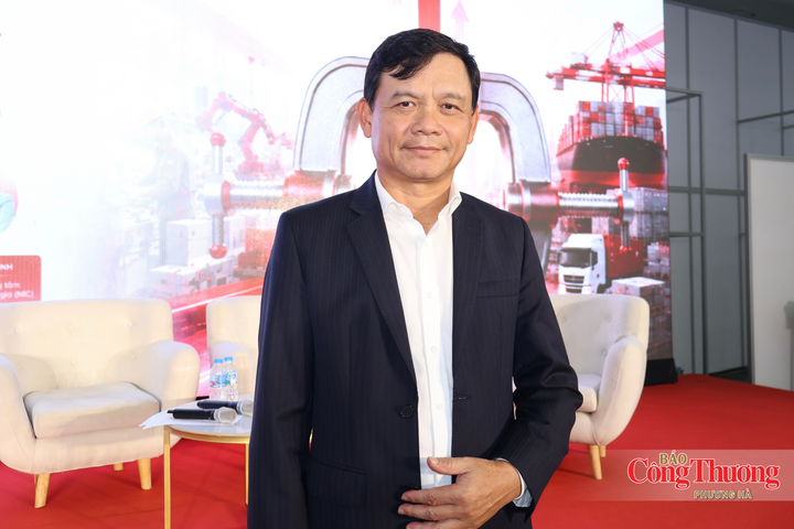 Ông Nguyễn Xuân Phú, Chủ tịch Hội Doanh nghiệp sản xuất sản phẩm công nghiệp chủ lực thành phố Hà Nội (HAMI), Chủ tịch Tập đoàn Sunhouse.