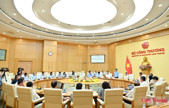 Toàn cảnh Hội nghị