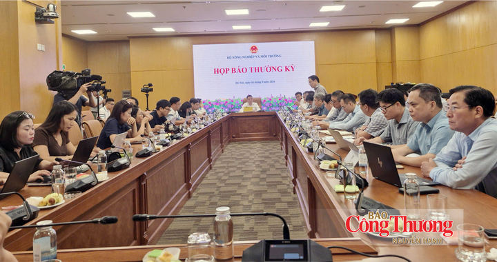 Họp báo thường kỳ Bộ Nông nghiệp và Môi trường diễn ra sáng 16/9.