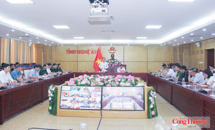 UBND tỉnh Nghệ An tổ chức các cuộc họp trực tuyến để chỉ đạo thực hiện nghiêm túc công tác phòng chống thiên tai, bám sát các kế hoạch đề ra