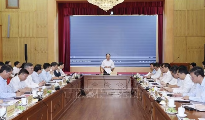 Đồng chí Trịnh Văn Quyết, Uỷ viên Bộ Chính trị, Bí thư Trung ương Đảng, Trưởng Ban Tuyên giáo Trung ương chủ trì buổi làm việc. Ảnh: Phương Hoa/TTXVN