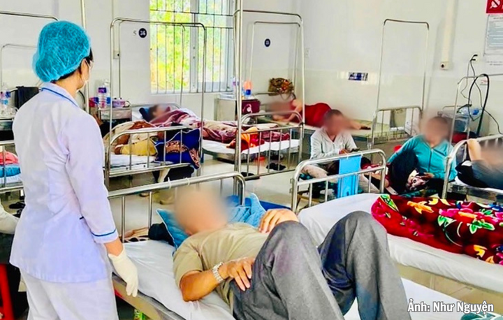 254 người phải đi khám và điều trị sau khi ăn bánh mì.