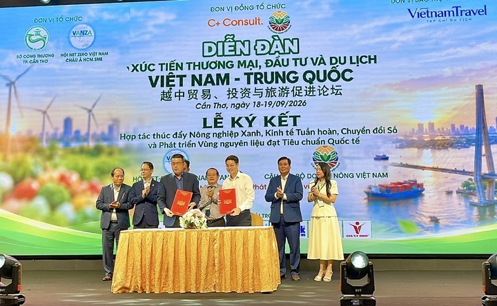 Lễ ký kết Biên bản ghi nhớ hợp tác thương mại (MOU) giữa các đơn vị kết nối doanh nghiệp