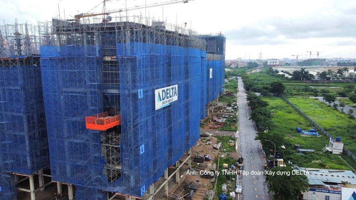 Với quy mô quy hoạch khoảng 19,75 ha, Phố Nối House do Công ty Cổ phần Du lịch - Thương mại Tân Sáng làm chủ đầu tư, tọa lạc tại xã Nguyễn Văn Linh, Hưng Yên, nơi tập trung nhiều khu công nghiệp và người lao động