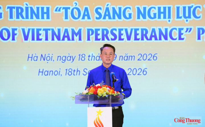 Anh Nguyễn Kim Quy - Bí thư Trung ương Đoàn, Chủ tịch Trung ương Hội Liên hiệp Thanh niên Việt Nam phát biểu tại chương trình.