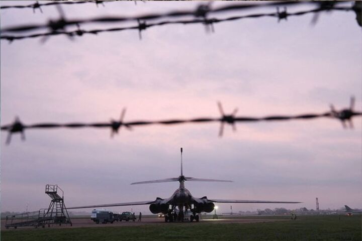 Máy bay ném bom siêu âm B-1B Lancer. Nguồn: Không quân Mỹ