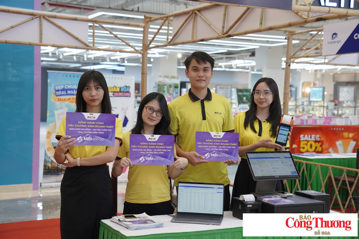 Công ty Cổ phần MISA chuyên sản xuất và cung cấp phần mềm quản lý tài chính - kế toán, hóa đơn điện tử và các nền tảng quản trị doanh nghiệp (như MISA AMIS, MISA meInvoice, MISA eShop) cũng tham gia chương trình
