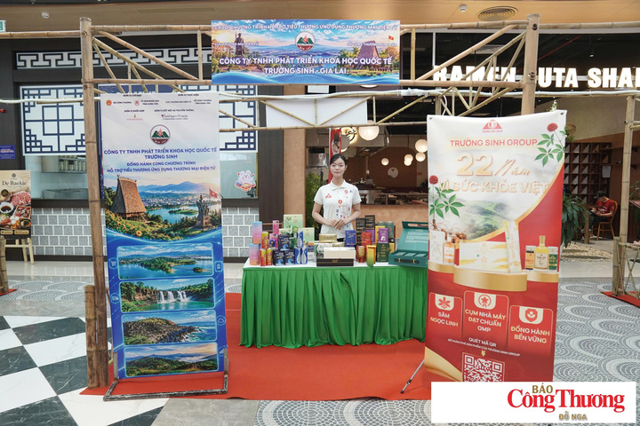 Không gian tổ chức chuỗi chương trình có sự tham gia của 10 tỉnh thành phố