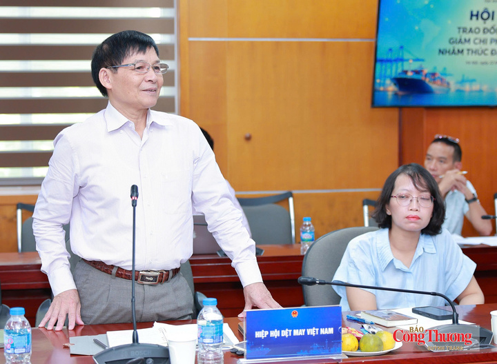 Ông Trương Văn Cẩm phát biểu tại hội nghị