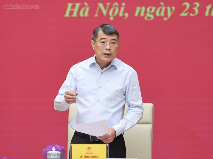 Đồng chí Lê Minh Hưng trân trọng cảm ơn Đoàn Kiểm tra, giám sát số 221 đã dành thời gian làm việc với Ban Thường vụ Đảng ủy Chính phủ và các cấp ủy trực thuộc với tinh thần toàn diện, sâu sát, khách quan, dân chủ - Ảnh: chinhphu.vn/Nhật Bắc
