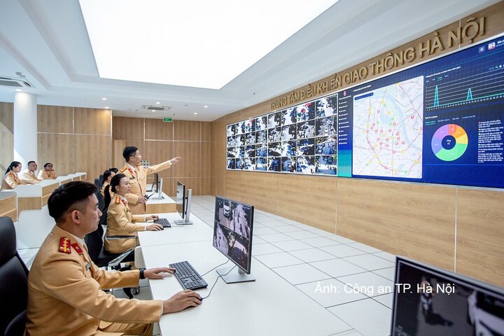 Bên trong Trung tâm điều khiển giao thông Hà Nội