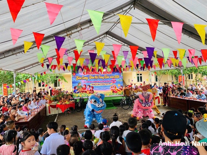 Đồn Biên phòng Triệu Vân (Bộ đội Biên phòng tỉnh Quảng Trị) phối hợp với cấp ủy, chính quyền, trường học và nhà tài trợ tổ chức Chương trình “Biên cương - Đêm hội trăng rằm” năm 2026.