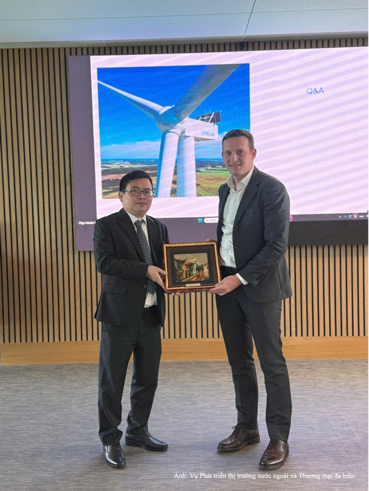 Thứ trưởng Trương Thanh Hoài làm việc với Tập đoàn Vestas (Đan Mạch) - 5