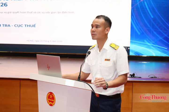 Ông Bùi Trung Hiếu, đại diện Ban Kiểm tra (Cục Thuế) phát biểu tại sự kiện.