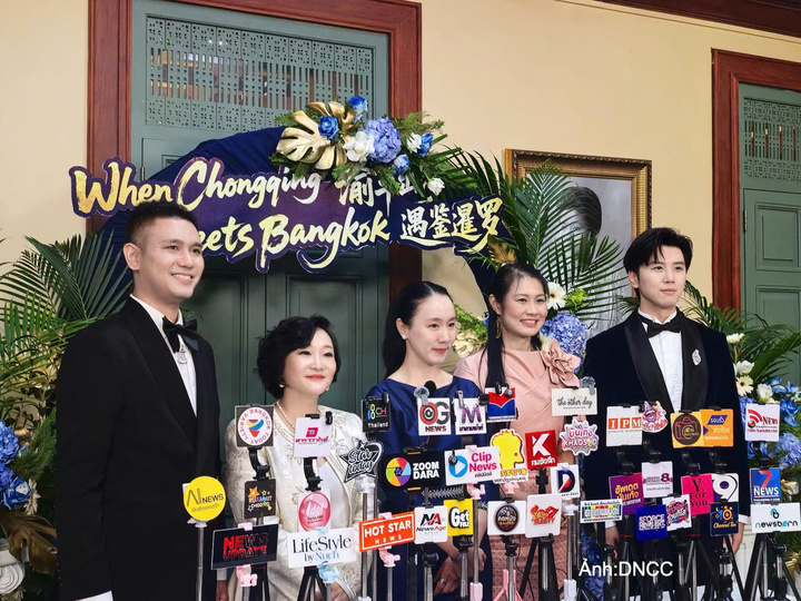 Chương trình kết hợp thúc đẩy hợp tác trong ngành công nghiệp xe năng lượng mới thông minh của Trùng Khánh (Trung Quốc) với các hoạt động giao lưu văn hóa Thái Lan - Trung Quốc.