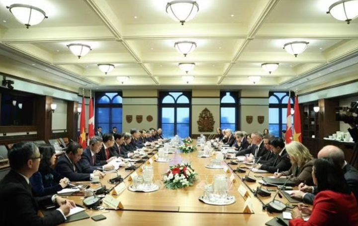 Tổng Bí thư, Chủ tịch nước Tô Lâm hội đàm với Thủ tướng Canada Mark Carney. Ảnh: Thống Nhất/TTXVN