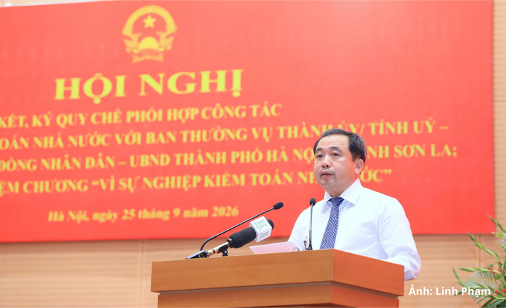 Bí thư Thành ủy Hà Nội Trần Đức Thắng phát biểu tại Hội nghị.