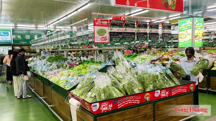 MM Mega Market Việt Nam đảm bảo nguồn cung và giá rau bình ổn.