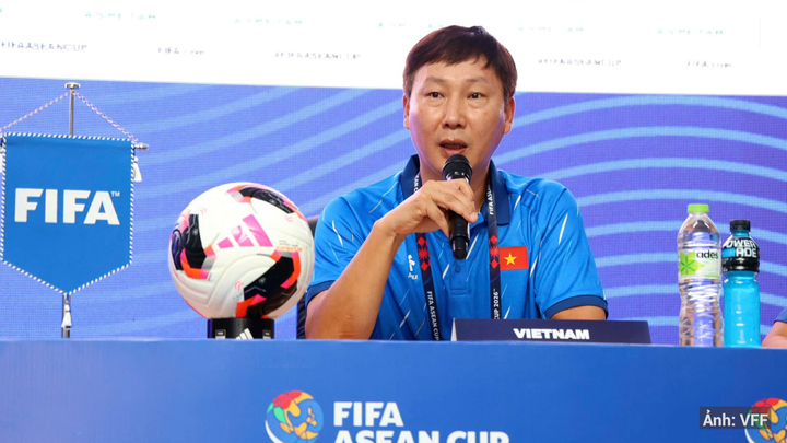 Huấn luyện viên Kim Sang Sik cho biết toàn đội sẽ quyết tâm tích lũy chiến thắng để hướng tới chức vô địch.