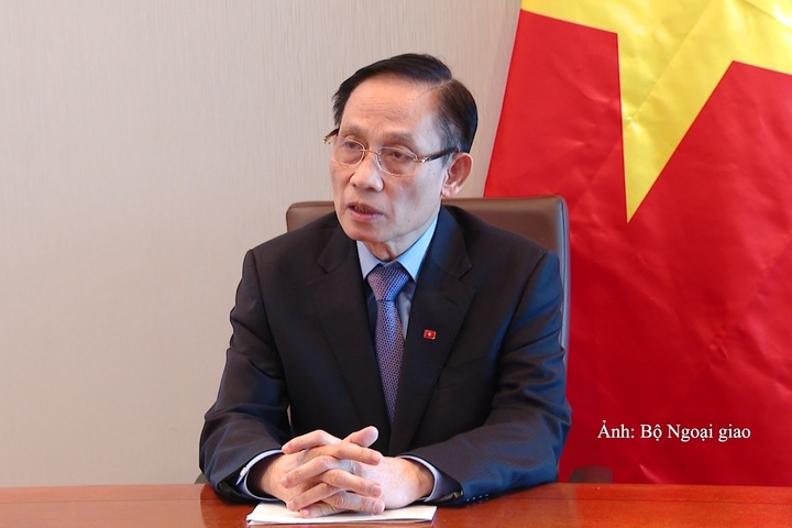 Bộ trưởng Bộ Ngoại giao Lê Hoài Trung.