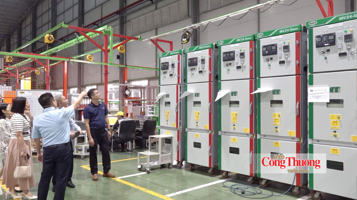 Hệ thống tủ điện trung thế do ACIT sản xuất tại nhà máy.