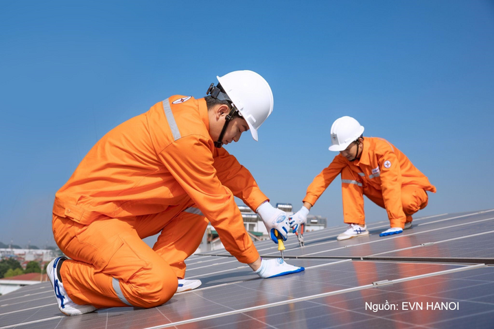 Nhiều cơ chế khuyến khích phát triển điện mặt trời mái nhà