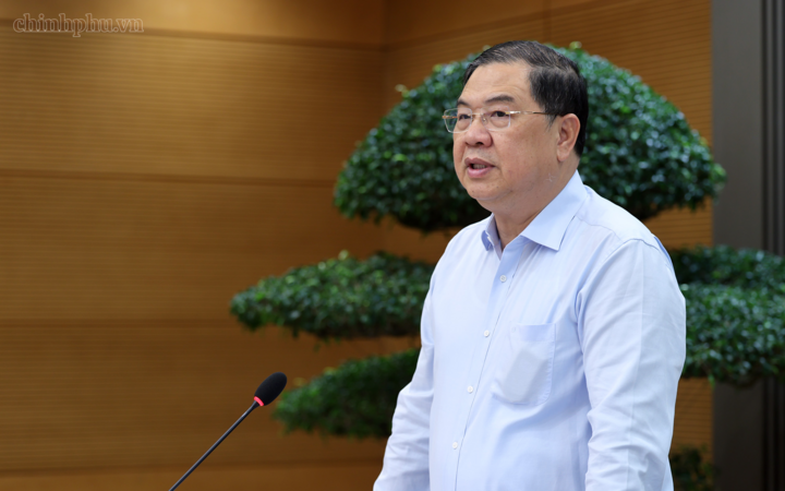Phó Thủ tướng Thường trực Phạm Gia Túc chủ trì cuộc họp về Đề án thí điểm cơ chế, chính sách áp dụng cho Khu kinh tế cửa khẩu Mộc Bài và Đề án thí điểm xây dựng Khu hợp tác kinh tế qua biên giới tại Cửa khẩu quốc tế đường bộ Lào Cai. Ảnh: chinhphu.vn/Phương Nguyên