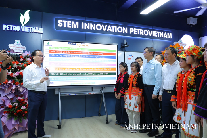 Chuyên gia trường Đại học Dầu khí Việt Nam (PVU) giới thiệu về chương trình học về khoa học, công nghệ lĩnh vực năng lượng.