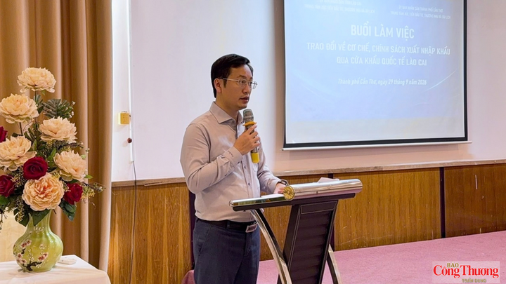 Ông Trần Xuân Cường - Giám đốc Trung tâm Xúc tiến Đầu tư, Thương mại & Du lịch tỉnh Lào Cai, thông tin về xuất nhập khẩu.