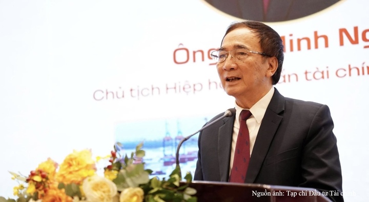 TS. Lê Minh Nghĩa, Chủ tịch Hiệp hội Tư vấn Tài chính Việt Nam phát biểu tại sự kiện.