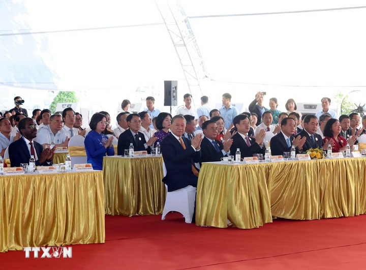 Tổng Bí thư, Chủ tịch nước Tô Lâm và các đại biểu tham dự.