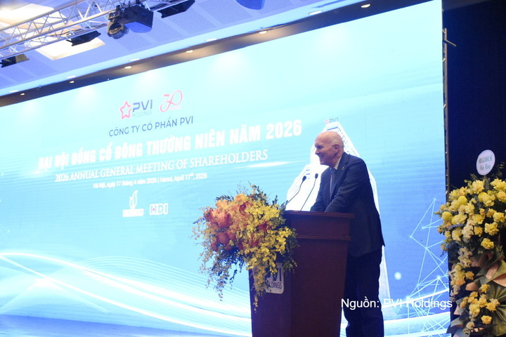 Ông Jens Holger wohlthat - Chủ tịch HĐQT PVI phát biểu tại đại hội đồng cổ đông thường niên năm 2026.