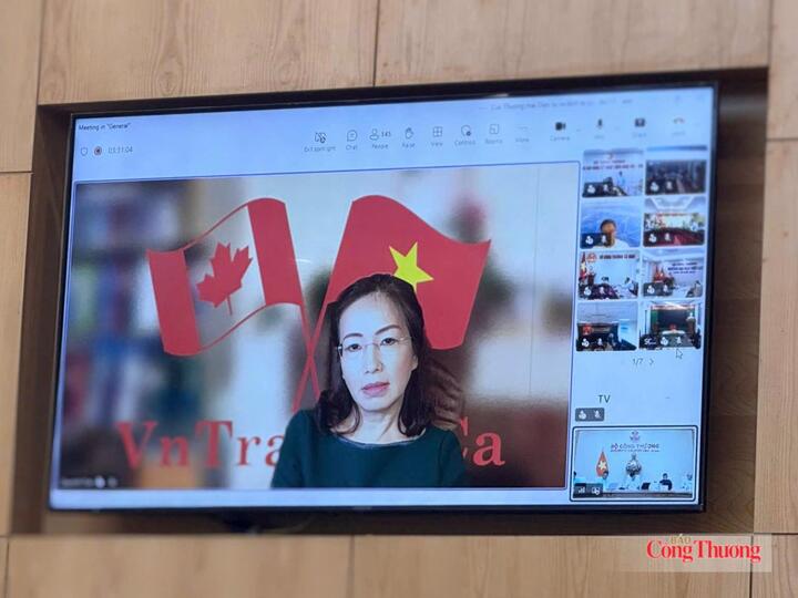 Bà Trần Thu Quỳnh, Tham tán Thương mại Việt Nam tại Canada tham dự trực tuyến.