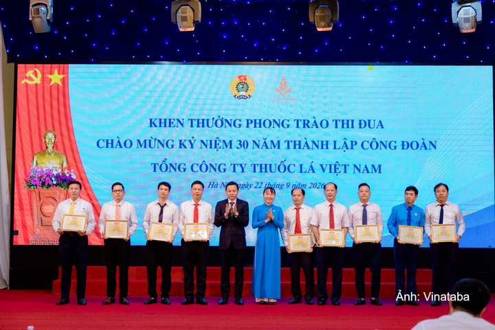 Công đoàn Tổng công ty Thuốc lá Việt Nam kỷ niệm 30 năm thành lập - 7
