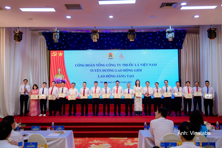 Công đoàn Tổng công ty Thuốc lá Việt Nam kỷ niệm 30 năm thành lập - 11