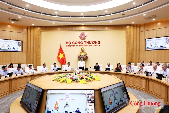 Bộ trưởng Bộ Công Thương Lê Mạnh Hùng chủ trì Hội nghị sơ kết nhiệm vụ quý III, tháng 9; đồng thời triển khai nhiệm vụ tháng 10 và phương hướng nhiệm vụ quý IV/2026.