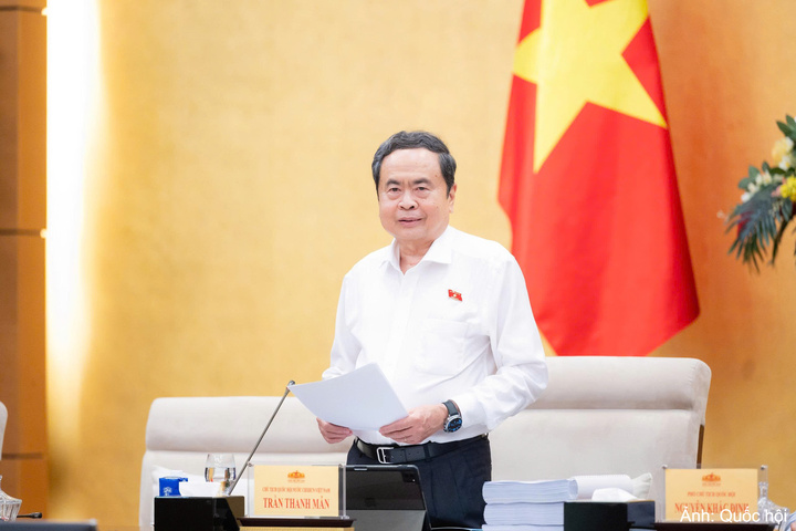Chủ tịch Quốc hội Trần Thanh Mẫn phát biểu khai mạc phiên họp.