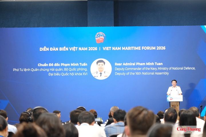 Chuẩn đô đốc Phạm Minh Tuấn, Phó Tư lệnh Quân chủng Hải quân (Bộ Quốc phòng).
