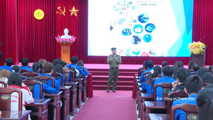 Ban Thanh niên Công an tỉnh Thanh Hóa phối hợp tổ chức Diễn đàn Thanh niên với công tác đấu tranh phòng, chống thông tin xấu độc trên không gian mạng.