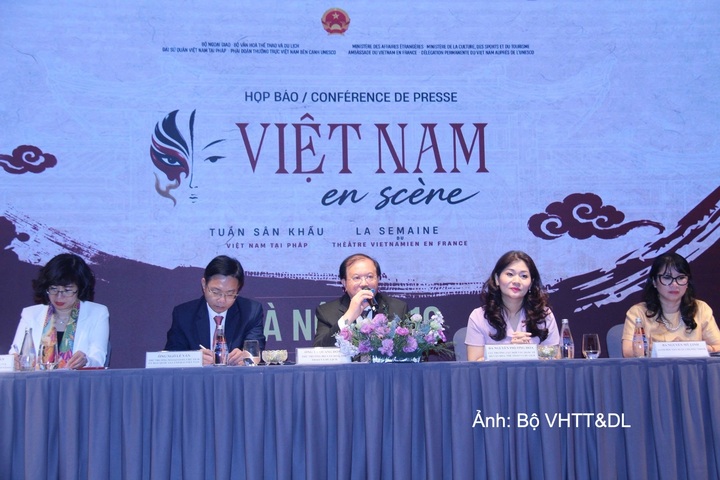 Họp báo giới thiệu Tuần Sân khấu Việt Nam tại Pháp năm 2026.