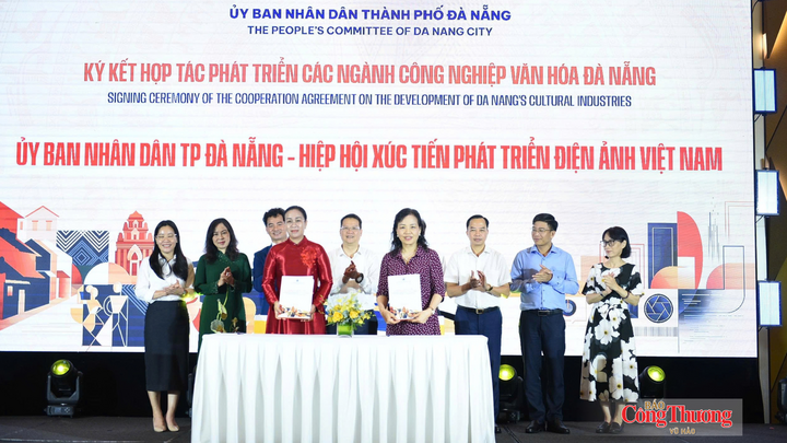 UBND TP. Đà Nẵng và Hiệp hội Xúc tiến phát triển điện ảnh Việt Nam ký kết hợp tác trong phát triển các ngành công nghiệp văn hóa Đà Nẵng