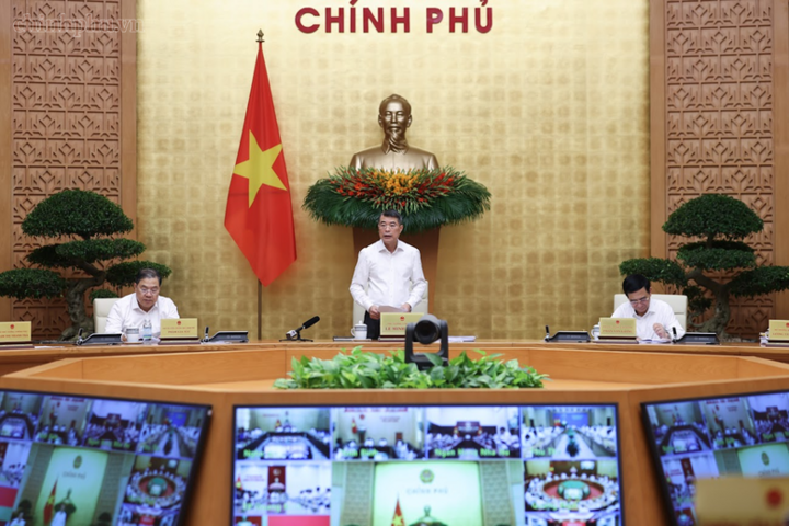 Thủ tướng nêu rõ, Hội nghị sẽ đánh giá kết quả đạt được 9 tháng và bàn những giải pháp quyết liệt, mạnh hơn nữa để triển khai các nhiệm vụ trong quý IV của năm 2026.