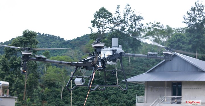 UAV có thể ứng dụng trong nhiều lĩnh vực của nền kinh tế.