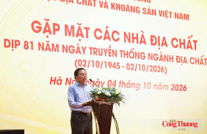 GS.TS Trần Nghi, Phó Chủ tịch Tổng hội Địa chất Việt Nam.