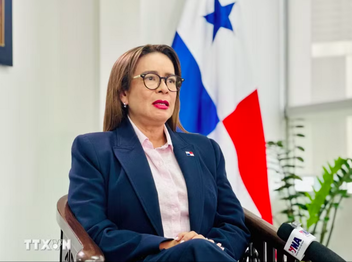 Đại sứ Panama tại Việt Nam Nubiela Ayala trả lời phỏng vấn phóng viên Thông tấn xã Việt Nam về những cơ hội thúc đẩy hợp tác sâu rộng trên nhiều lĩnh vực giữa hai nước. (Ảnh: Việt Đức/TTXVN)