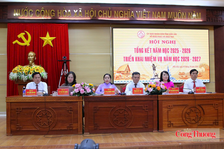 Lãnh đạo Sở Giáo dục và Đào tạo tỉnh Đắk Lắk yêu cầu tuyệt đối không chạy theo tỉ lệ lên lớp hay tỉ lệ tốt nghiệp ảo.