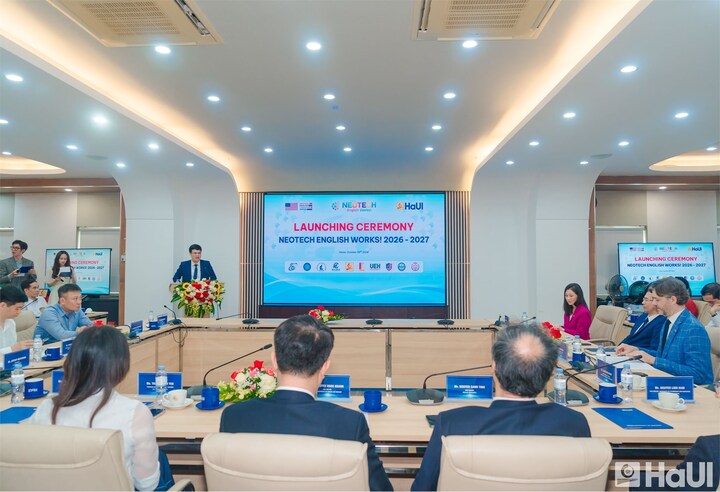 PGS.TS Kiều Xuân Thực - Giám đốc Đại học Công nghiệp Hà Nội phát biểu tại sự kiện