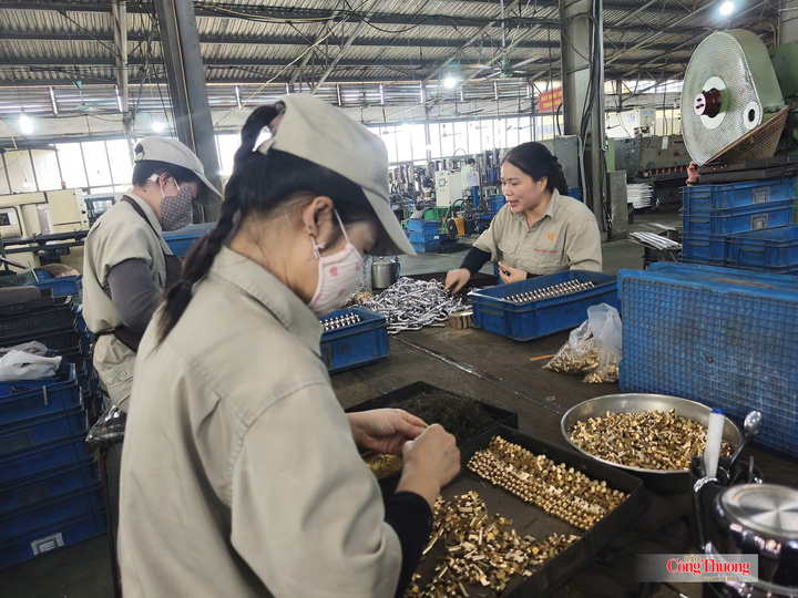 Doanh nghiệp công nghiệp hỗ trợ có nhiều cơ hội tham gia vào chuỗi cung ứng toàn cầu.