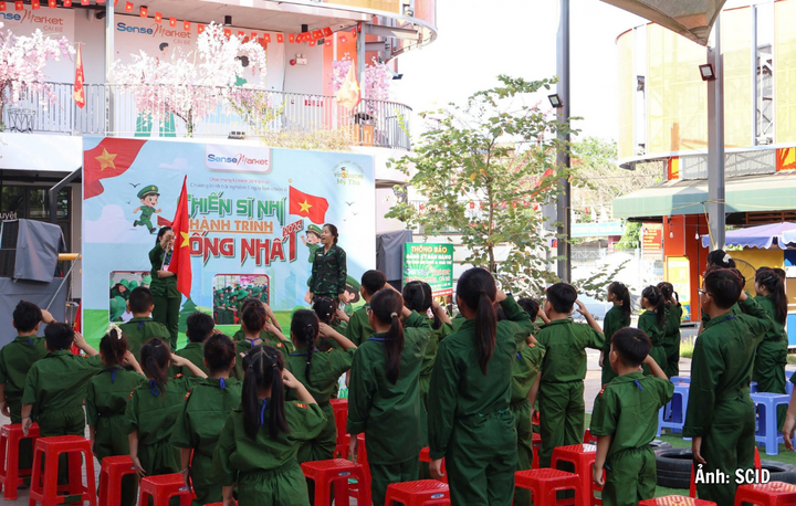 Chương trình “Chiến binh nhí - Hành trình thống nhất”  giáo dục truyền thống yêu nước.
